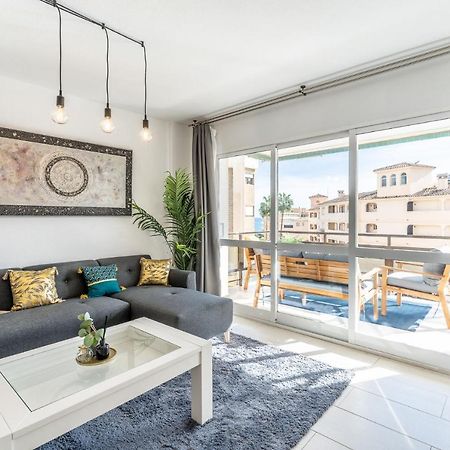 Sea View 2 Bedroom Apartment 2 Min Away From The Beach Torremolinos Exteriér fotografie